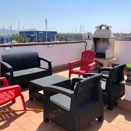 Appartement 80 M2,Port Rhodes D-2 Chambres, Terrasse Panoramique, Vue Sur Le Canal Principal D'エンプリアブラバ エクステリア 写真